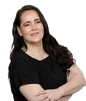 Kim Wood bio image and link